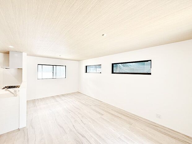 【リビングダイニング】■シンプルだけど贅沢、大切な人と過ごす心がほどける空間