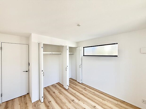 【洋室】■心地よい雰囲気が漂う落ち着いた空間