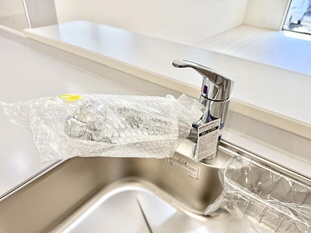 【浄水器】■清潔でおいしい水を手軽に供給してくれます