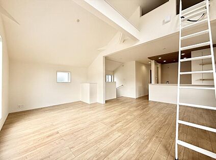 リビングダイニング