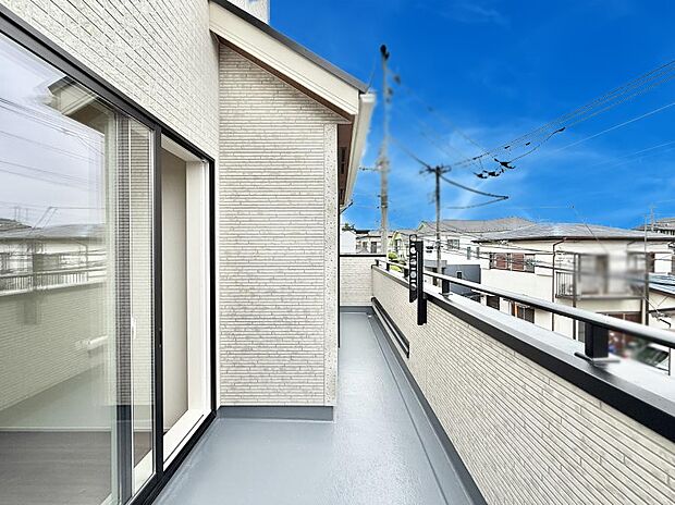 【庭】■庭付き住宅は多様な使用用途で活用できます