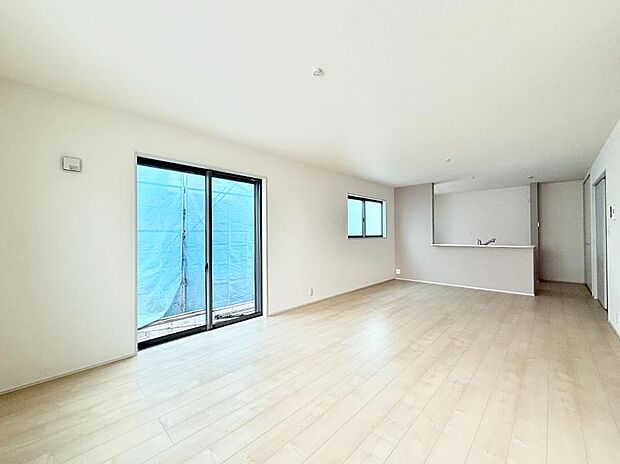 【リビング】■落ち着いた雰囲気で、リラックスできる快適な空間