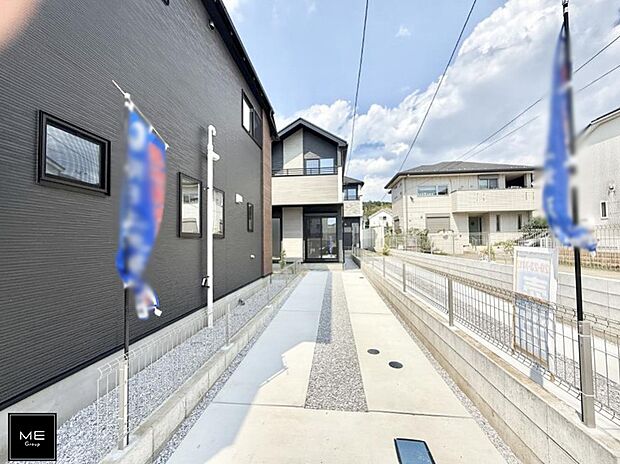 【現地外観写真】■暮らしを豊かにする充実した仕様設備で快適に