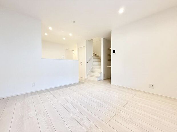 【リビング】■自然と会話が生まれる、心地よいひととき