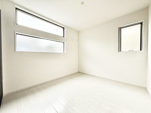 【洋室】■優雅で穏やかな時間が流れる空間