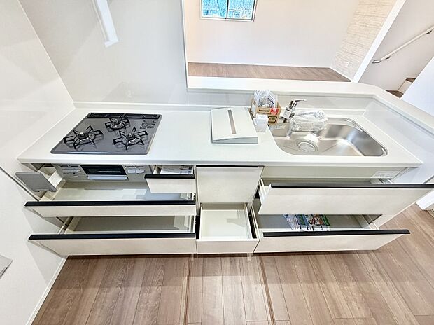 【キッチン】■料理がもっと楽しくなる、快適なキッチン空間