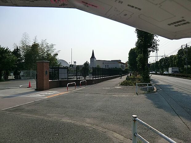 明星学苑明星幼稚園(約800m・徒歩10分)