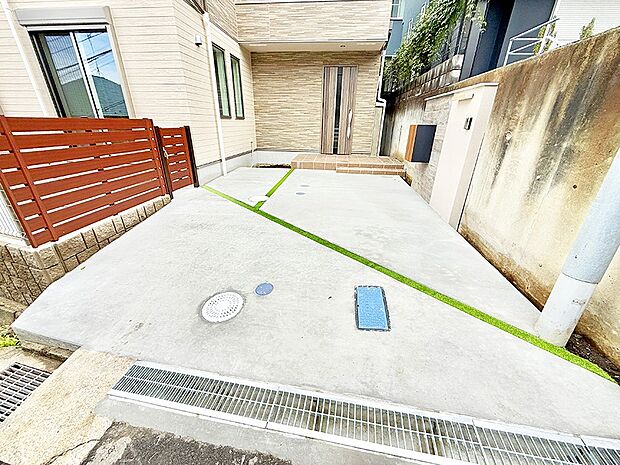 【駐車場】■毎日の駐車が快適に