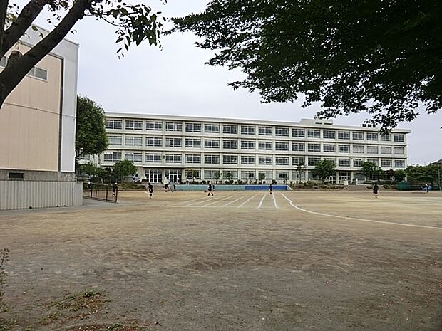 町田市立町田第二中学校（約630m・徒歩8分）