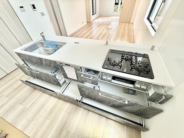 【キッチン】■シンプルで美しく心地よい時間を生むキッチン空間