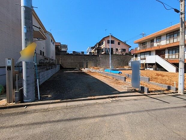【現地外観写真】■暮らしを彩る充実した設備仕様が備わった住まい
