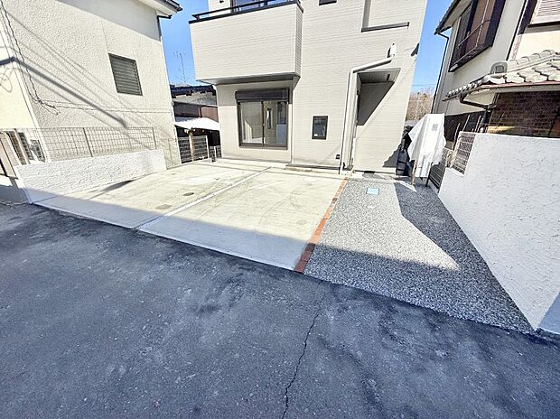 【駐車場】■自宅にカースペースがあると助かります