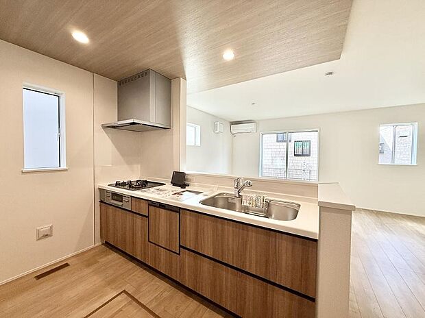 【ダイニングキッチン】■家族とつながる、コミュニケーションの場