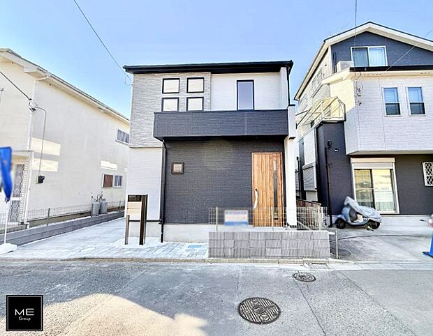 【現地外観写真】■家族みんなが笑顔で過ごせる、安心感のある住まい