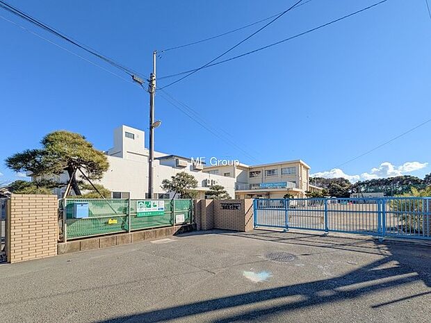 茅ヶ崎市立浜須賀小学校(約880m・徒歩11分)