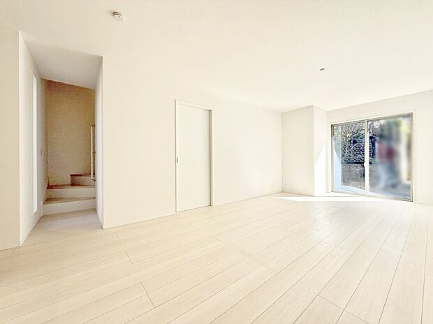 【ダイニング】■家族の笑顔があふれる、くつろぎの空間