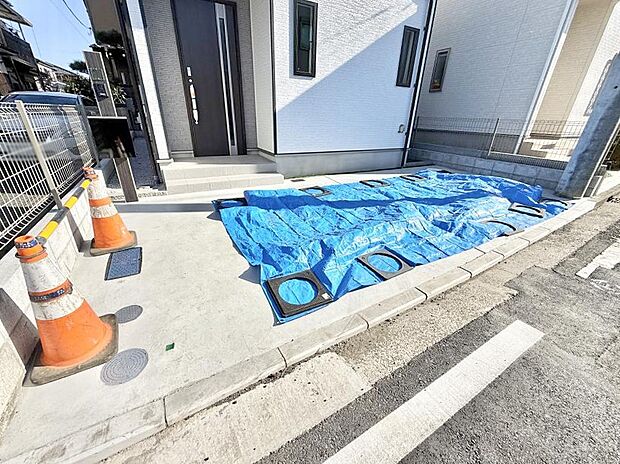 【駐車場】■快適な駐車スペースで安心