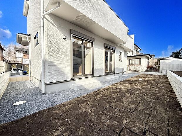 【庭】■庭付き住宅は多様な使用用途で活用できます  