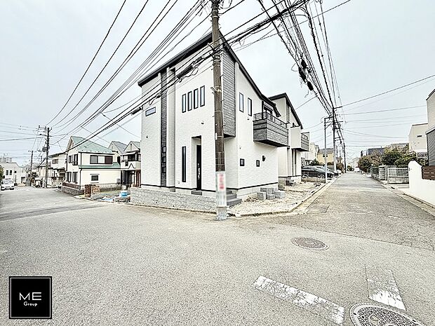 【前面道路含む現地写真】■この道を歩けば、毎日が少し特別になる