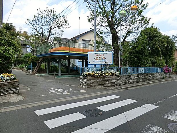 プリンス幼稚園(約400m・徒歩5分)