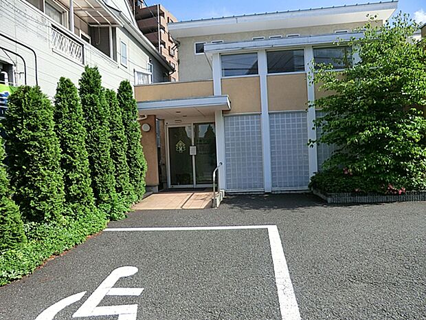 千島クリニック（約900m・徒歩12分）