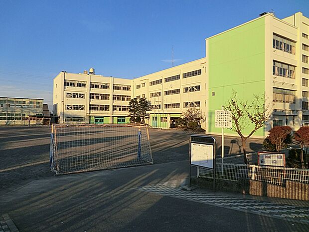 横浜市立東汲沢小学校（約700m・徒歩9分）