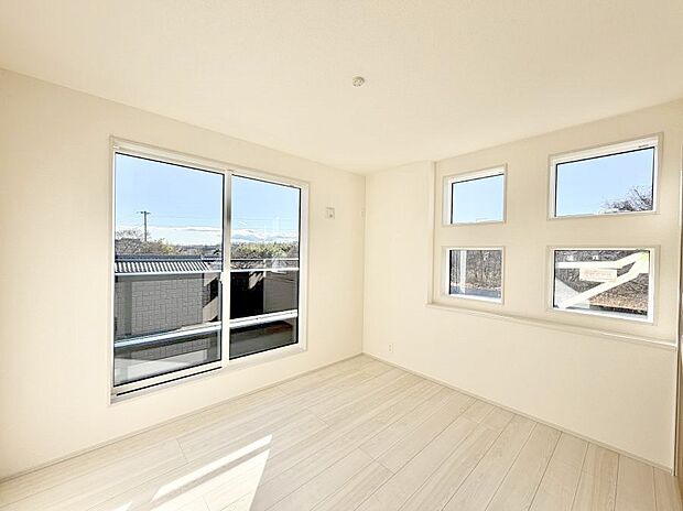 【洋室】■優雅で穏やかな時間が流れる空間