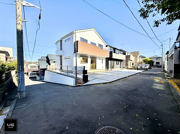 【前面道路含む現地写真】■新しい時代の息吹を感じる、心地よい環境