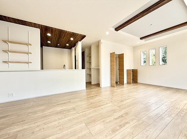 【リビング】■心落ち着く場所、ゆったり過ごせるリビング