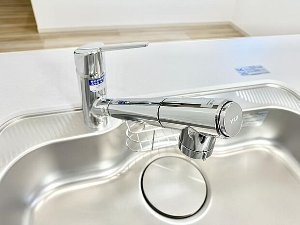 【浄水器】■清潔でおいしい水を手軽に供給してくれます