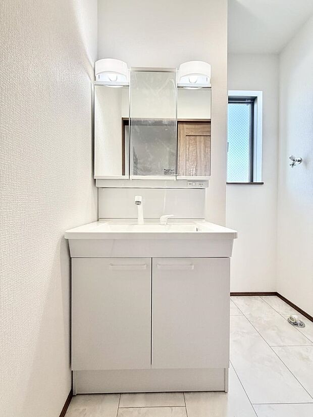 【洗面台・洗面所】■清潔感があり、気持ちよく使えます