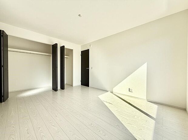 【子供部屋】■読書や趣味リモートワークなどさまざまな用途に対応できる柔軟さがあります