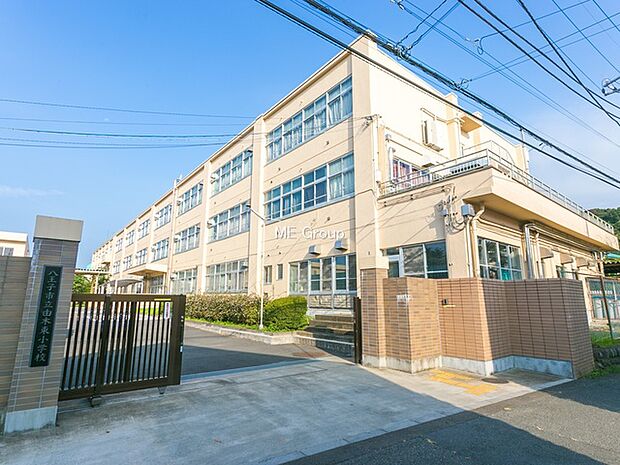 八王子市立由木東小学校（約500m・徒歩7分）