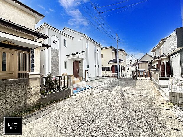 【前面道路含む現地写真】■家族とのお出かけが楽しくなる環境です