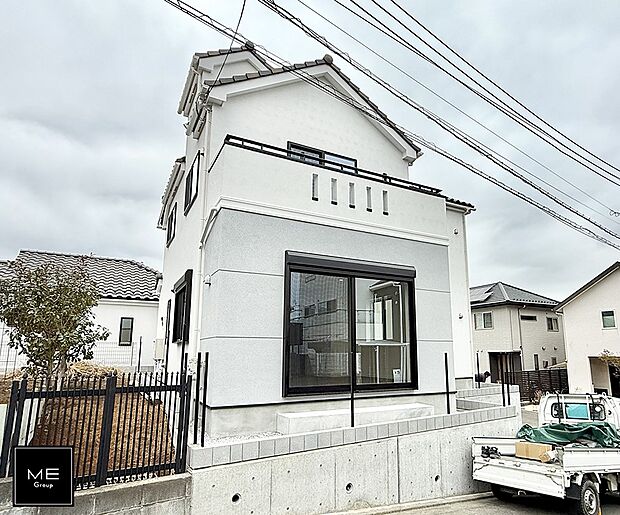 【現地外観写真】■家族の思い出が育つ住まいです