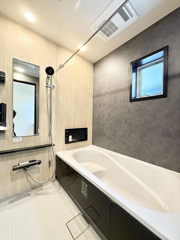 【浴室】■ゆっくり、ゆったり寛げるバスルーム