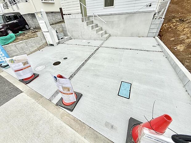 【駐車場】■快適な駐車スペースで安心