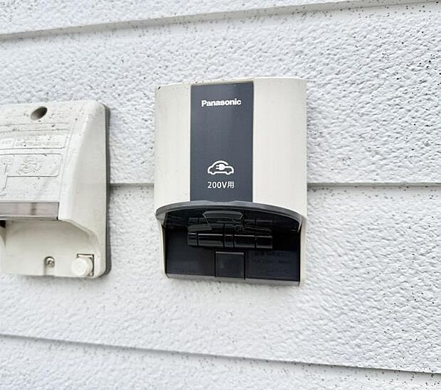 【EV電源】■環境に優しくエコなEV車ライフをサポート