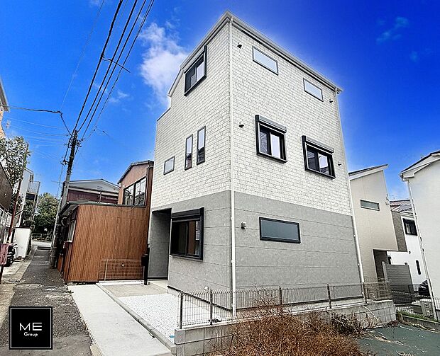 【現地外観写真】■新しい暮らしが始まる場所で、家族の絆を深める