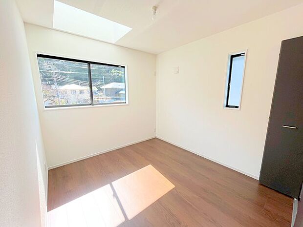 【洋室】どこになにを置くか楽しみな自分のお部屋