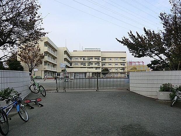 横浜市立瀬戸ケ谷小学校(約350m・徒歩5分)