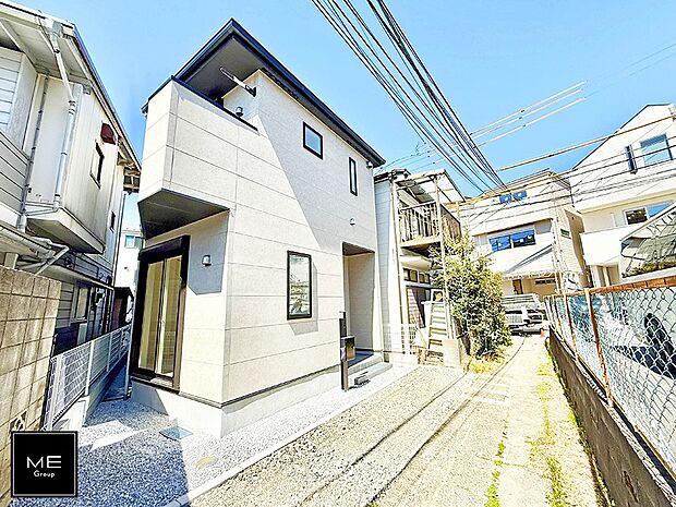 【前面道路含む現地写真】■新しい住まい、街の新しい風景