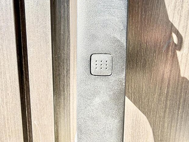 【スマートキー】■鍵を取り出さずに便利に操作できて快適