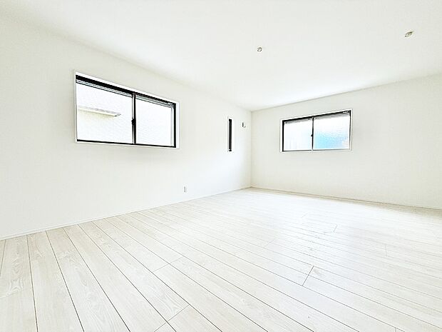 【リビングダイニング】■シンプルだけど贅沢、大切な人と過ごす心がほどける空間