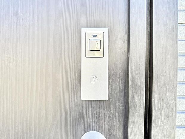 【スマートキー】■鍵を取り出さずに便利に操作できて快適