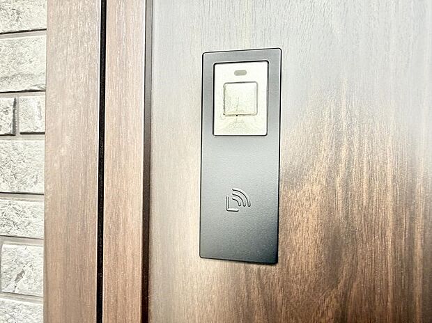 【スマートキー】■鍵を取り出さずに便利に操作できて快適