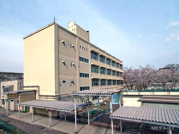 横浜市立飯島小学校（約480m・徒歩6分）