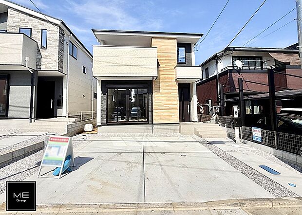 【現地外観写真】■家族の未来を優しく包み込む新しい住まい