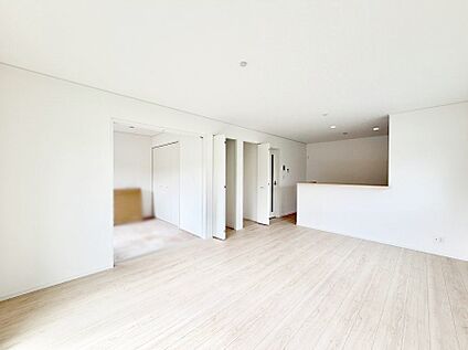 リビングダイニング