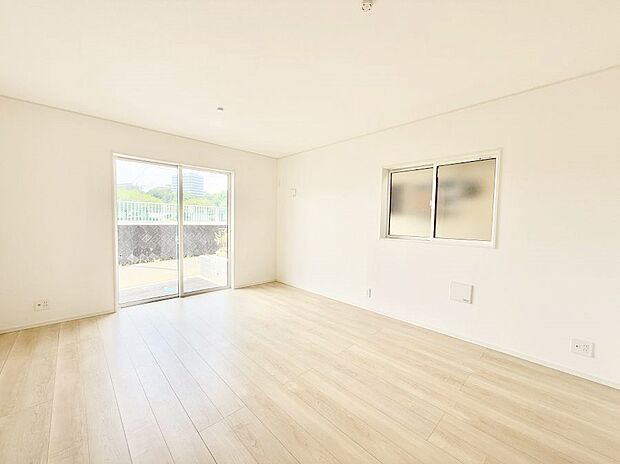 【リビング】■くつろぎと笑顔が集まる、心温まるリビング